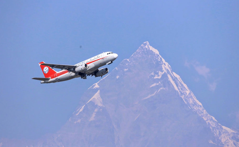 Sichuan Airlines' flight