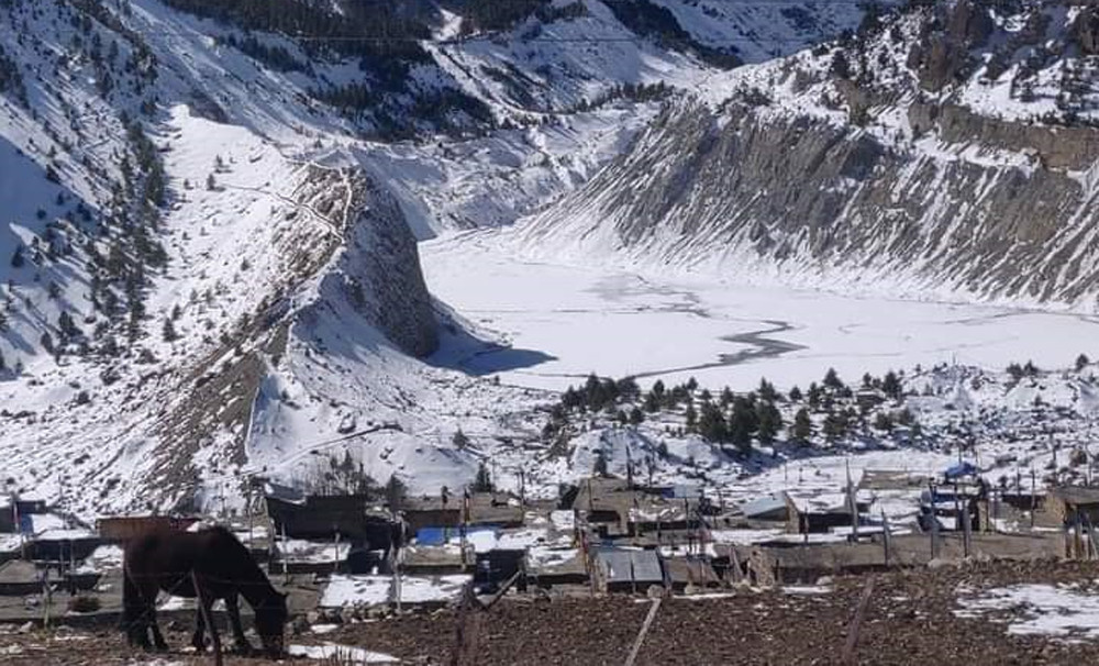 Freezing cold poses difficulty in garbage management