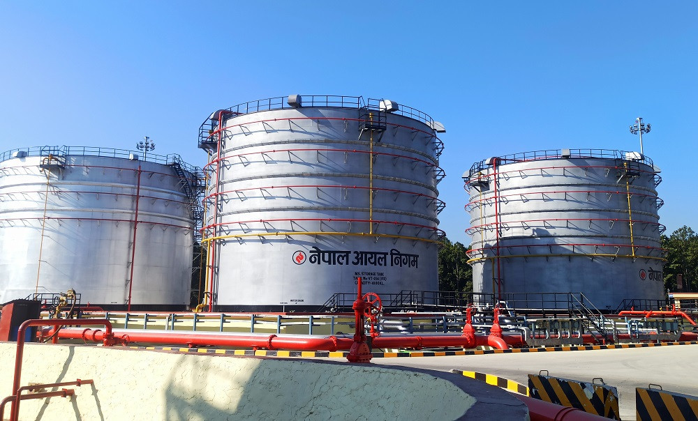 Import of petroleum products thru pipeline goes on test
