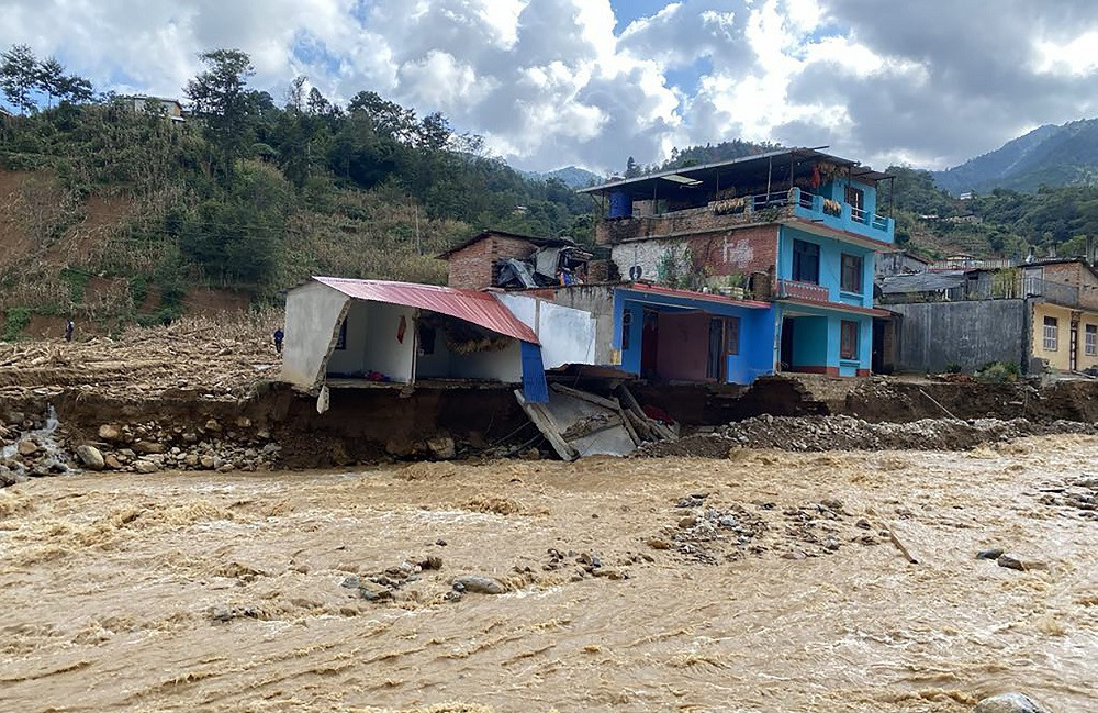 WFP provides relief support to 1,200 flood-affected households in Roshi