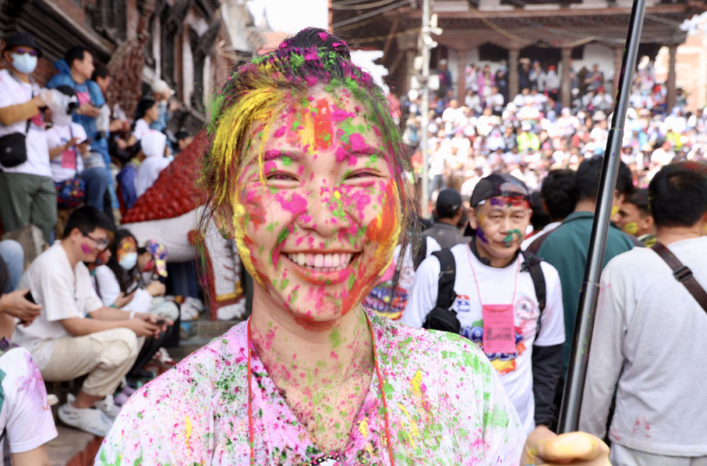 holi.jpg